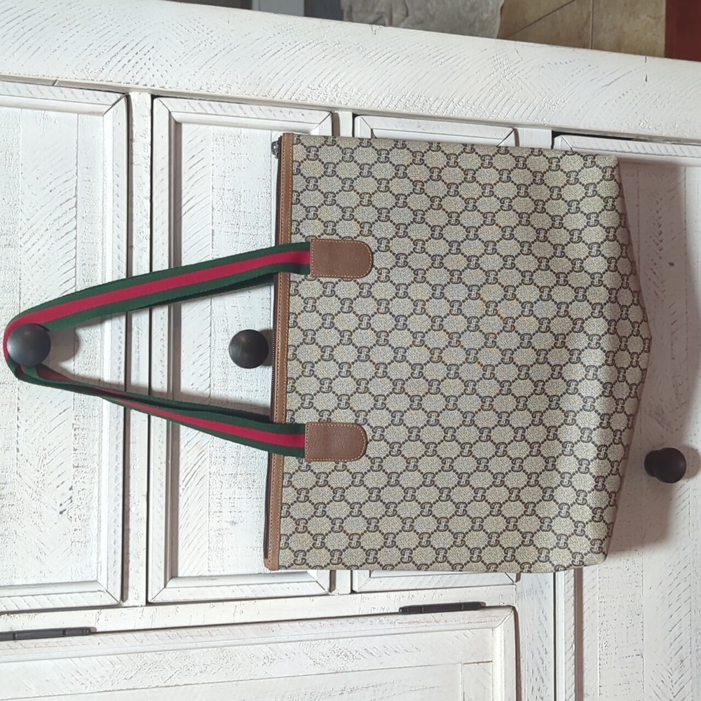 Vintage #00520-0750 GUCCI TOTE BAG